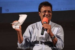 John Virapen o vedľajších účinkoch liekov na príbalovom letáku